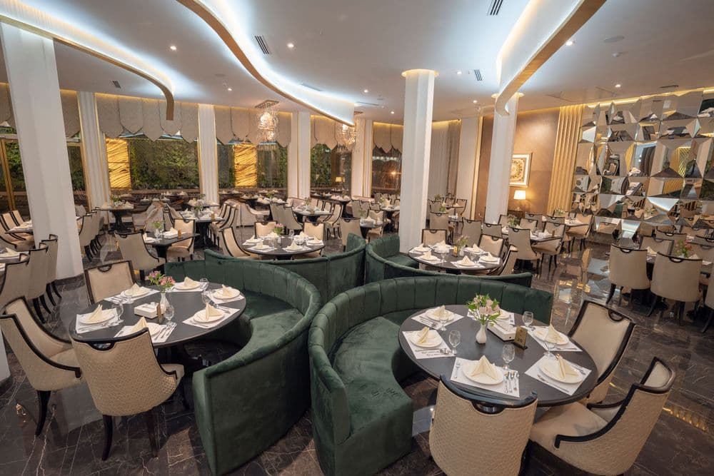 Mahan restaurant
