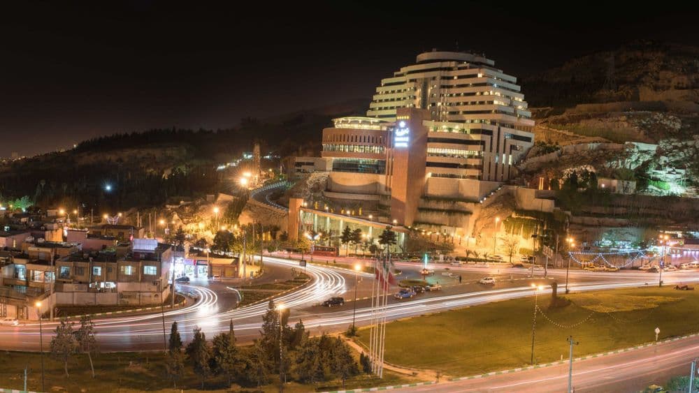 هتل بزرگ شیراز